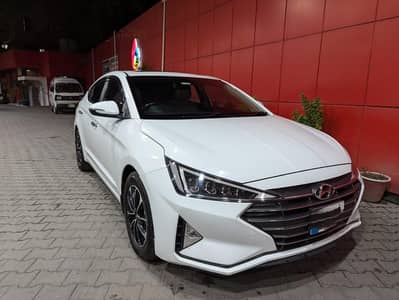 Hyundai Elantra 2021 white gls 2.0