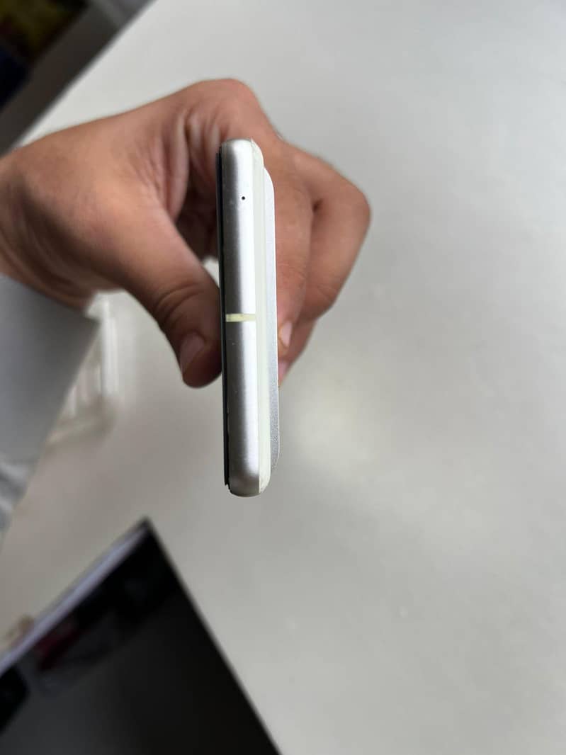 Google Pixel 7 2