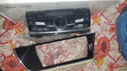 Toyota Corolla 2015 GLI Original Audio System (Like New)