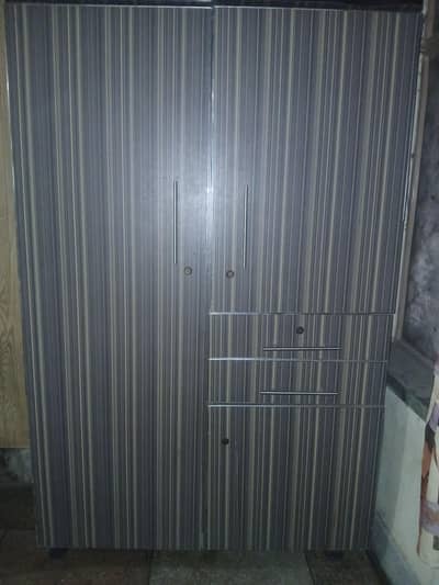 Almirah for sale in good condition