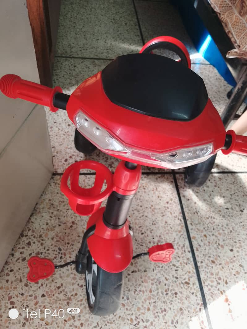 3 wheels cycle 4