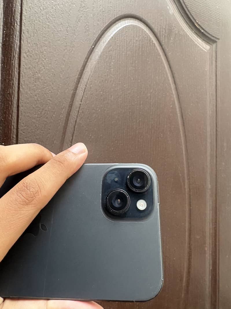 Apple iPhone 15 plus 2