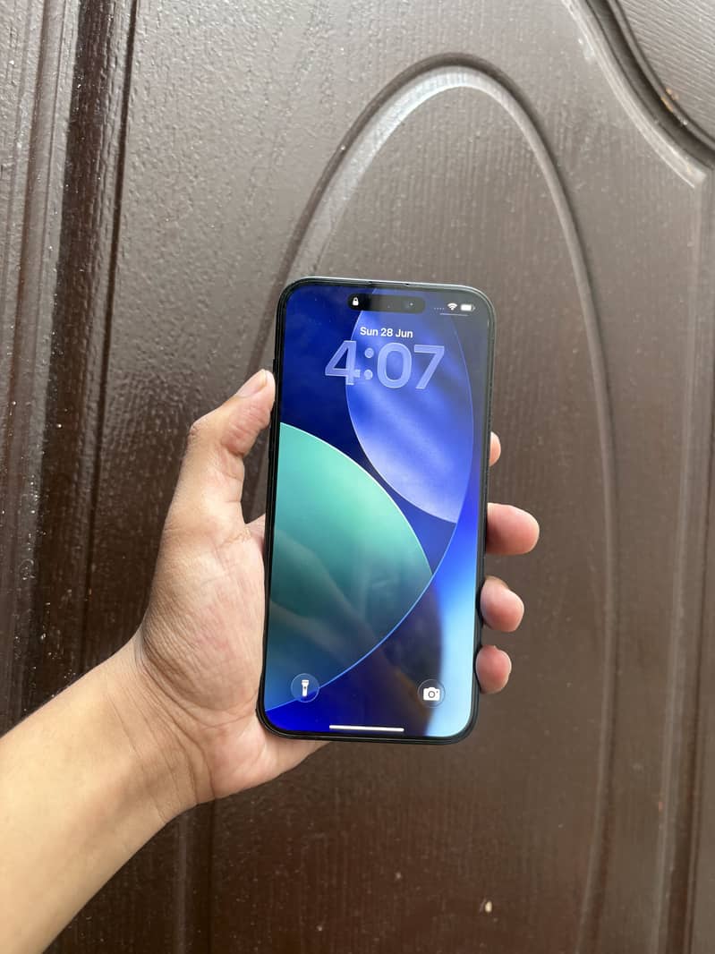 Apple iPhone 15 plus 3