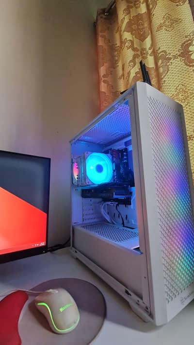 SELLING THIS GAMING PC