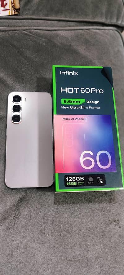 infinix hot60 pro  8+8/128gb 3 month use bilkul lush condition 10by9