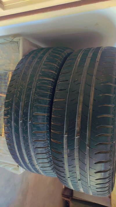 2 Dunlop + 2 Michelin Tyre USED 195/65/15 & 205/60/15