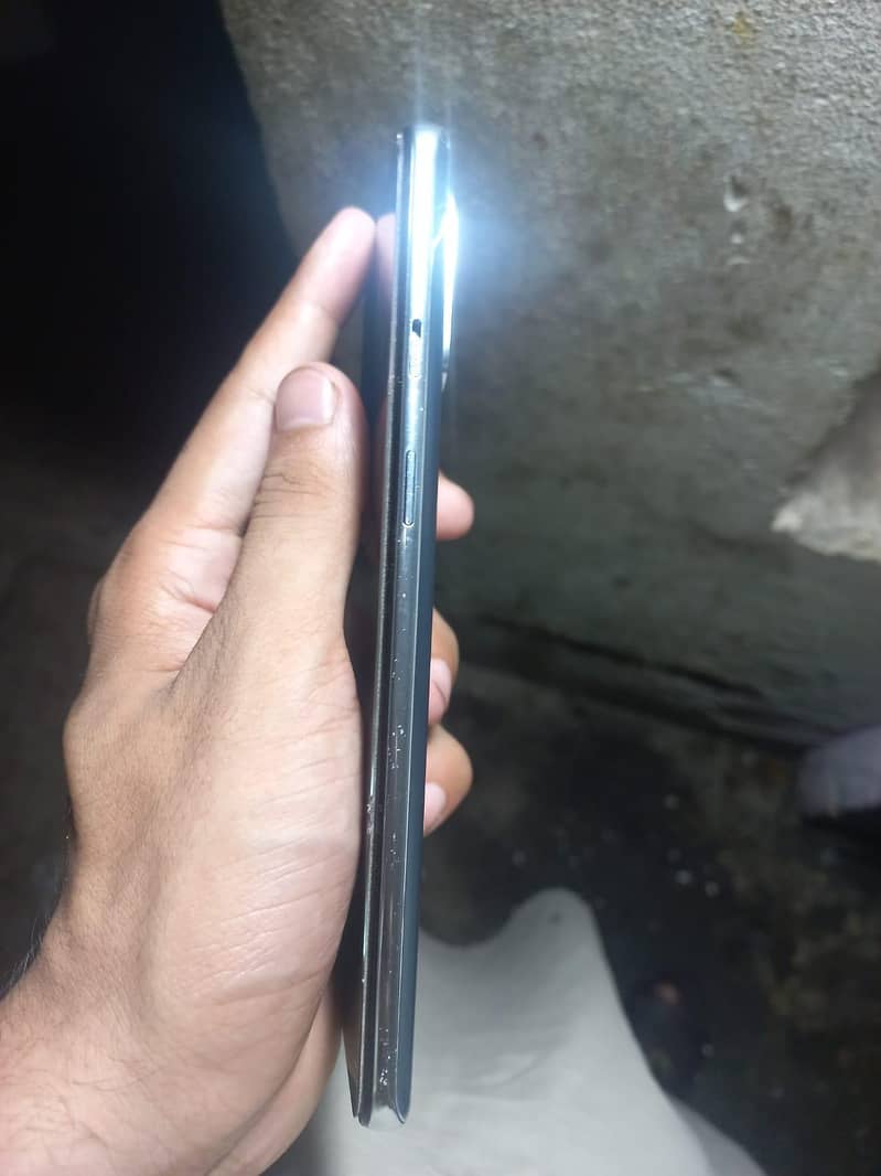 One Plus 8T 5