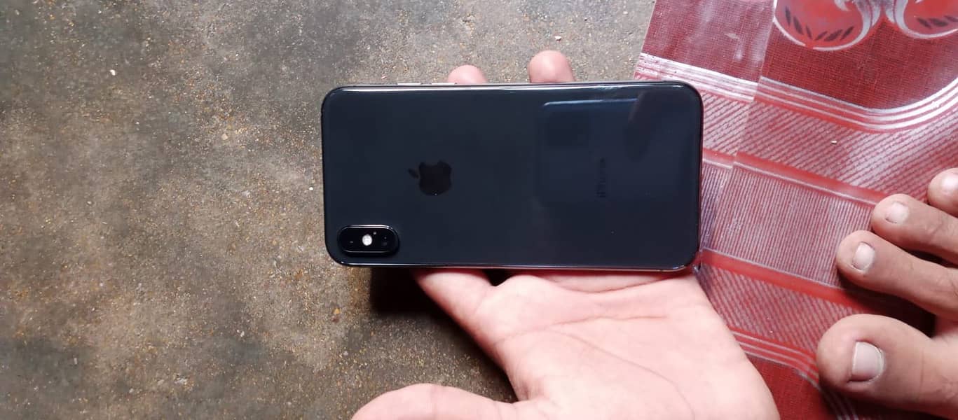 Apple iPhone X 1