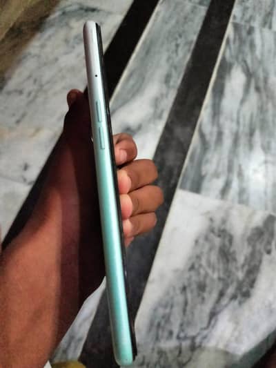 OPPO A31