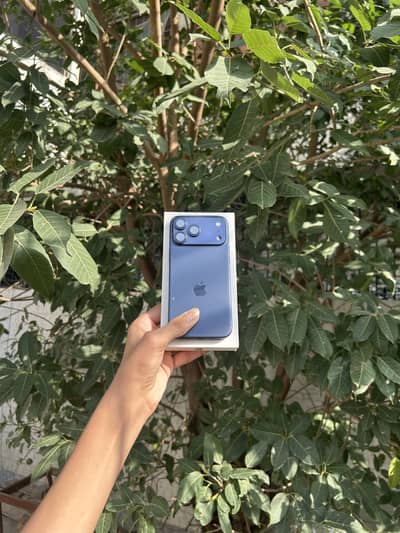 iPhone 17 Pro Max non pta full warranty available