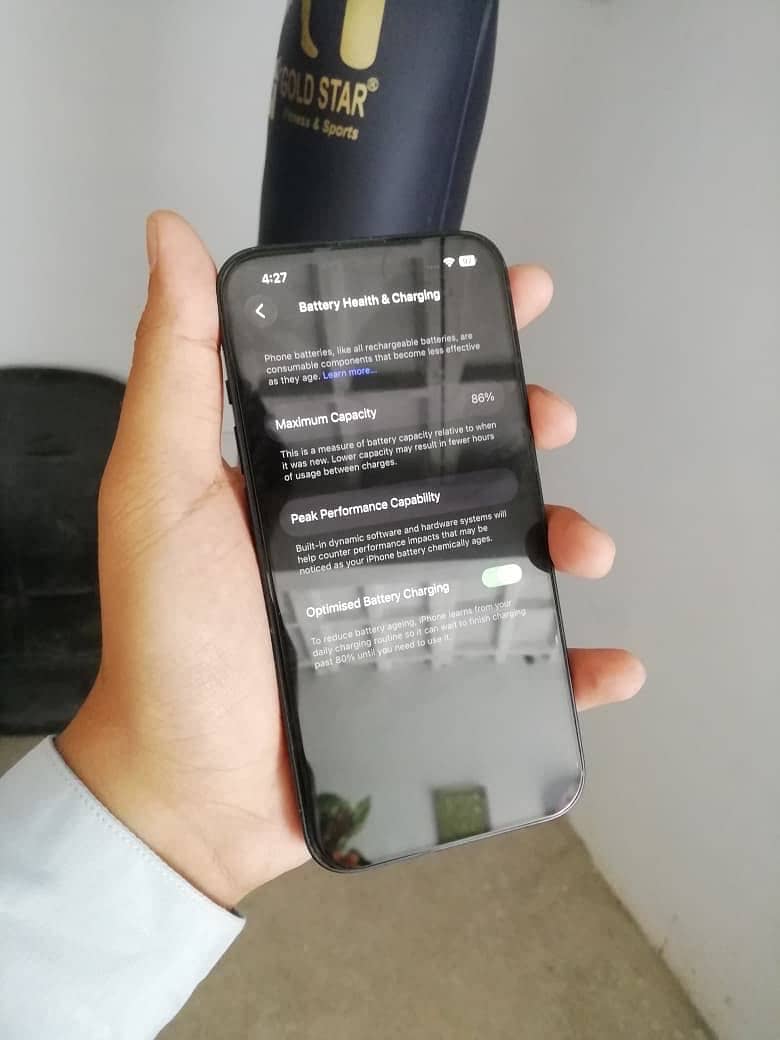 iPhone 14 3