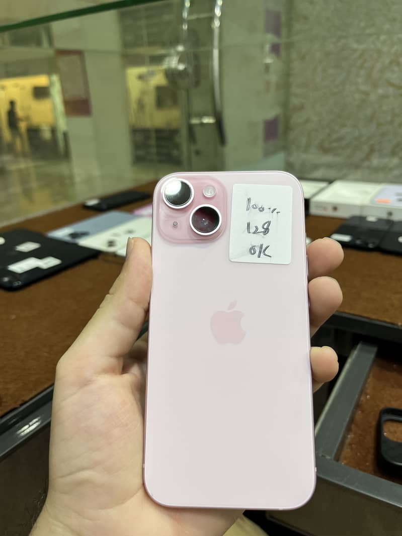 Apple iPhone 15 0