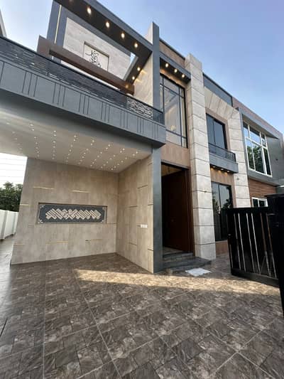 10 Marla Architect Designer house for sale hot location