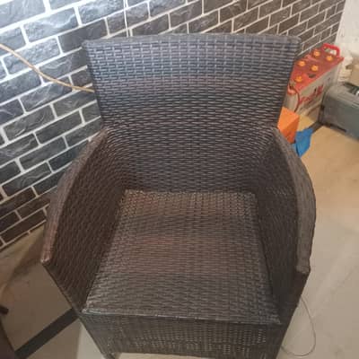 6 chairs and Table set for sale