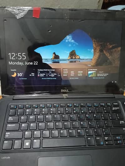 Dell Latitude 3380 | Core i5 7th Gen | 4GB RAM | 128GB SSD | Win 10