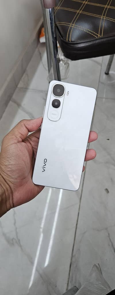 Vivo Y400 8/256