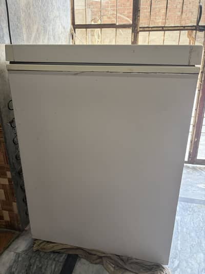 Deep freezer one door