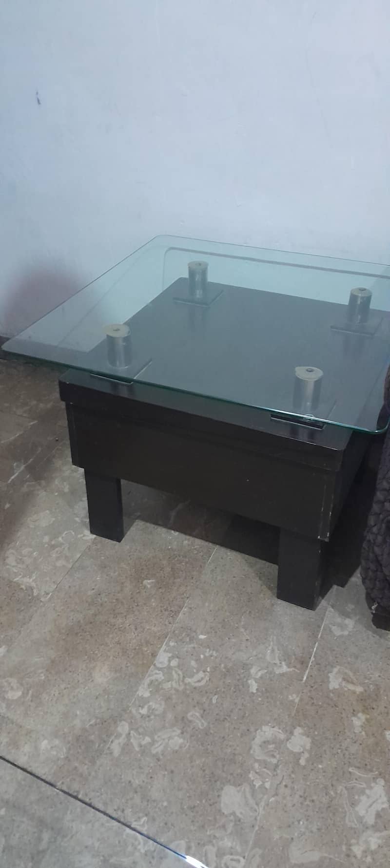 beautiful unique and solid glass 0