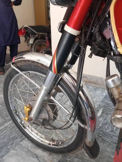 Honda 125 Faisalabad khokhar town 03057127805