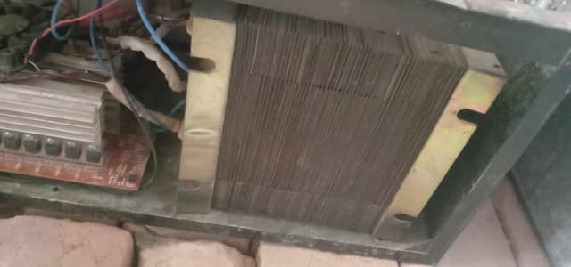 3500 watt ups for sale l new condition   working condition