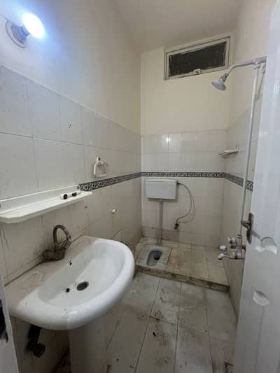 5 Marla Upper Portion Available For Rent
