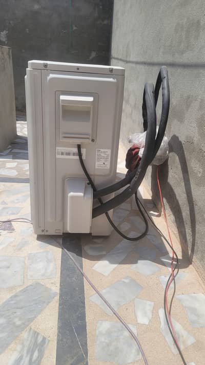10/10 all ok AC only 1month use