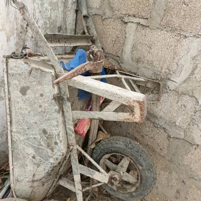 wheel borrow(trolley)
