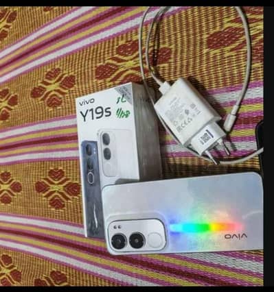 vivo y19s 6/128full box sat koi masla no open no repair