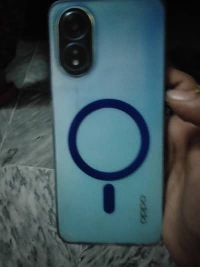 OPPO A18