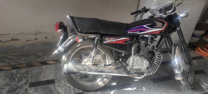 Honda 125 2017 Engien 100%