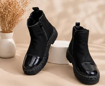 Stylish Black Women's Ankle Boots - New