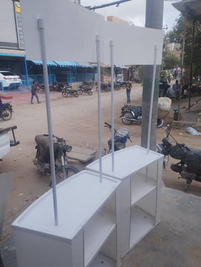 activity kiosk table