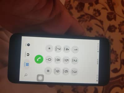 Apple iPhone SE