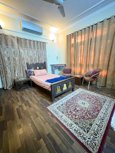 Well Furnished Room For Rent Female Bachelor only