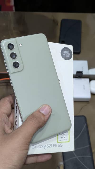 Samsung Mobile S21 FE