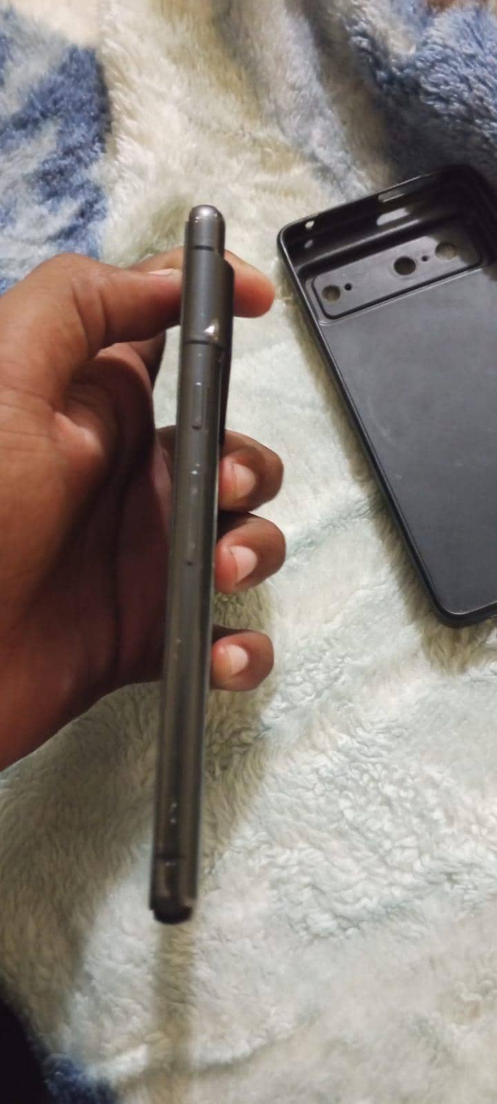Google Pixel 7 4