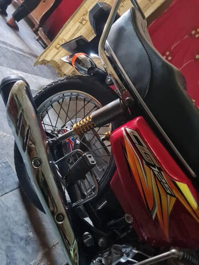 Honda Bilkul Saf hai 10 by 10 conditions hai