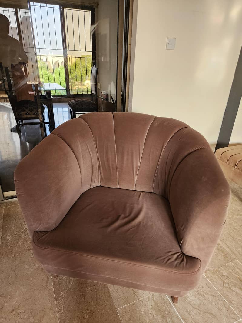Sofa Chairs 1