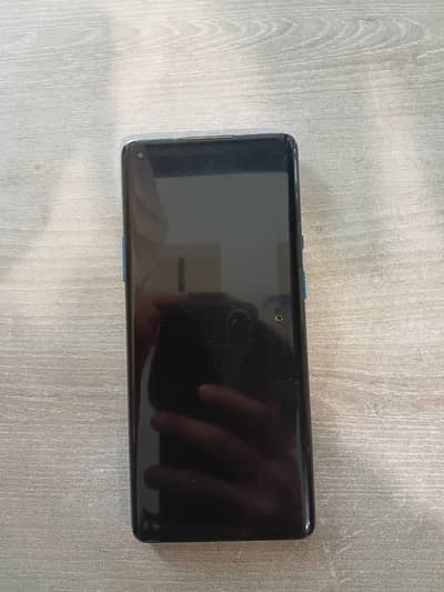 10/10 condition 12 Ram 256 memory  lene wale rabta kare please