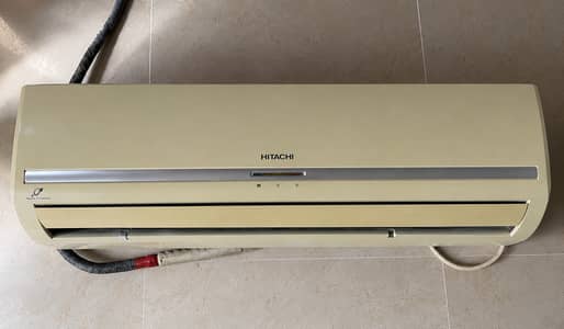 Hitachi Split AC 1 Ton – Good Cooling – Rs. 45,000 (0300-8569246)