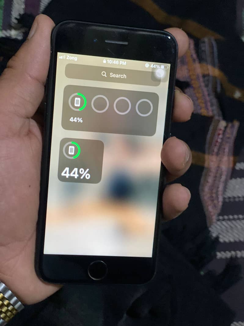 Apple iPhone 7 0