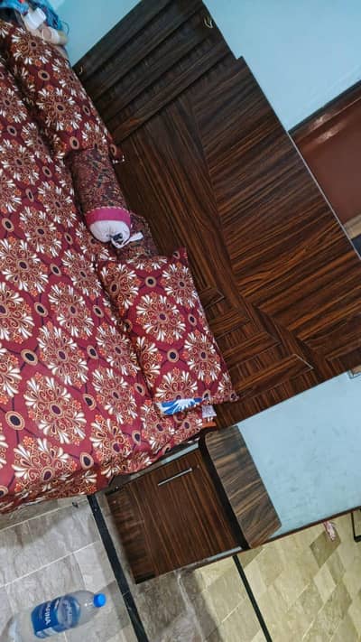 Complete Bedroom Set for Sale - Excellent condition