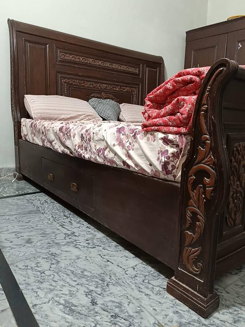 Full Bed Set 4