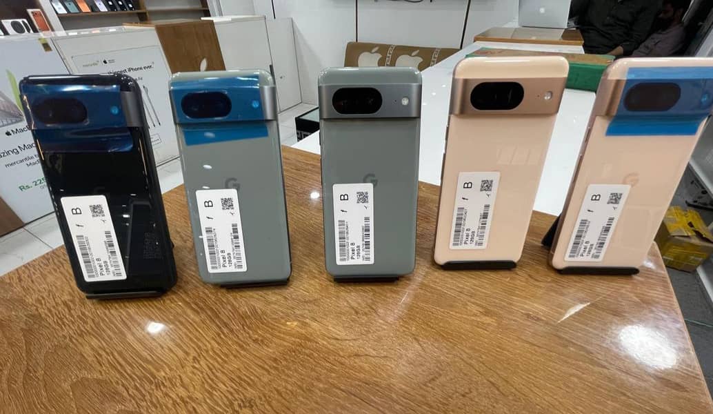 Google Pixel 8 9