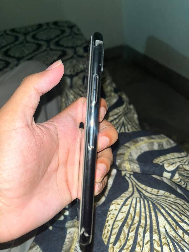 Apple iPhone X 2