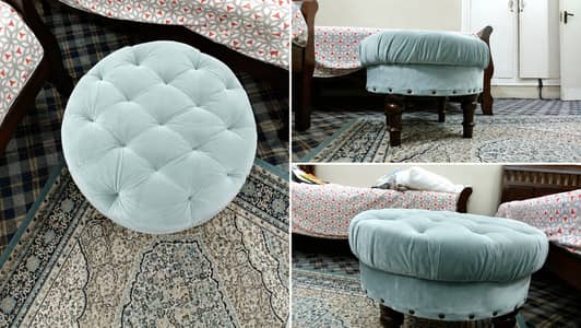 2x round tufted ottoman sofa