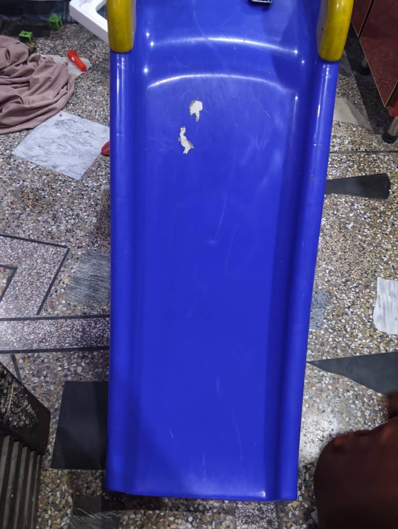 slide 0
