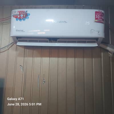 General DC Inverter AC 1 Ton  Excellent Working Condition