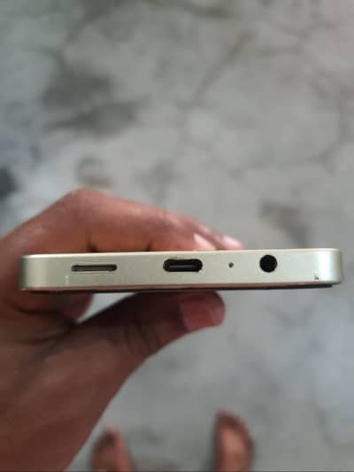 Samsung Mobile A06