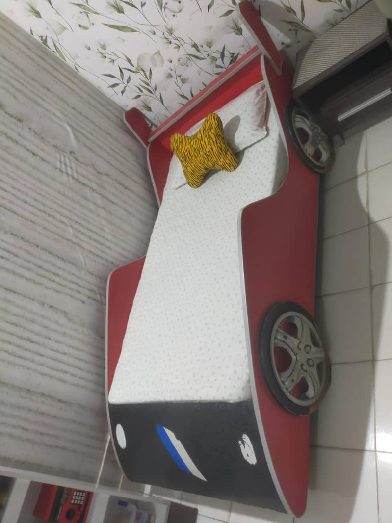 Car Bed 0